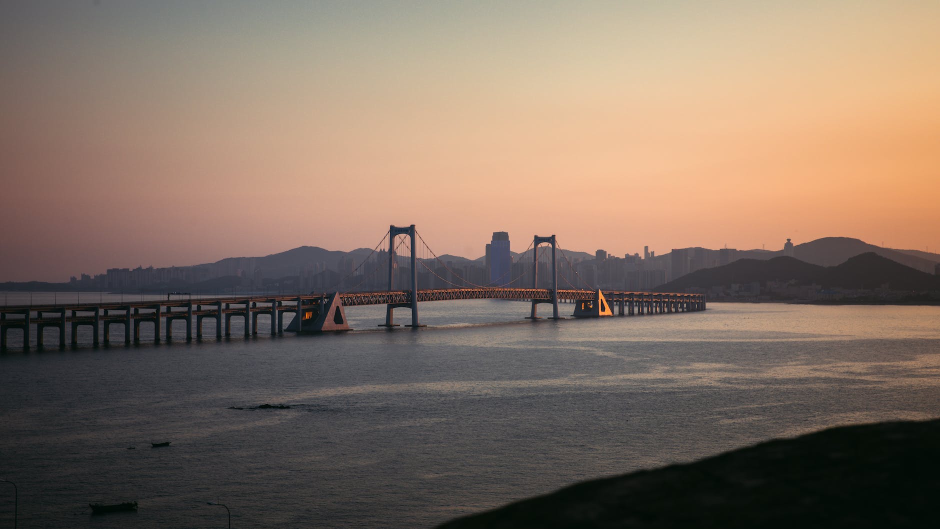 dalian cross sea bridge